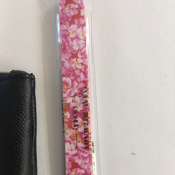 NWT Bag + makeup + remover + nail file - Picture 5 of 8